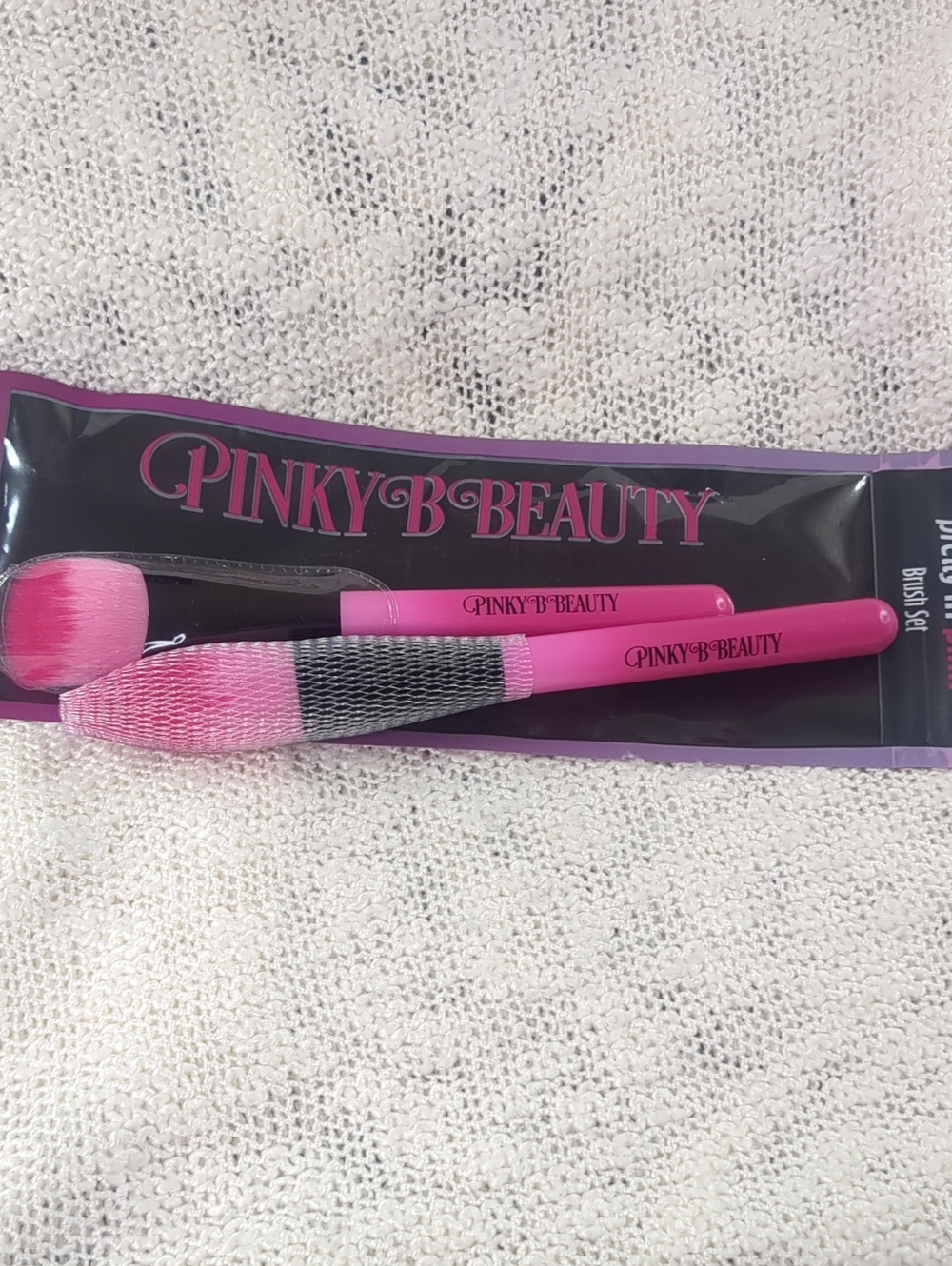 Pinky B Pretty in Pink Brush Set, (2)two brush set